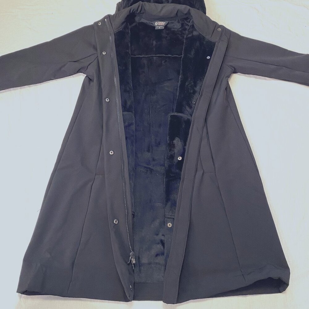 Women's Mid-Length Softshell Black Jacket - Mondetta Outdoor Project